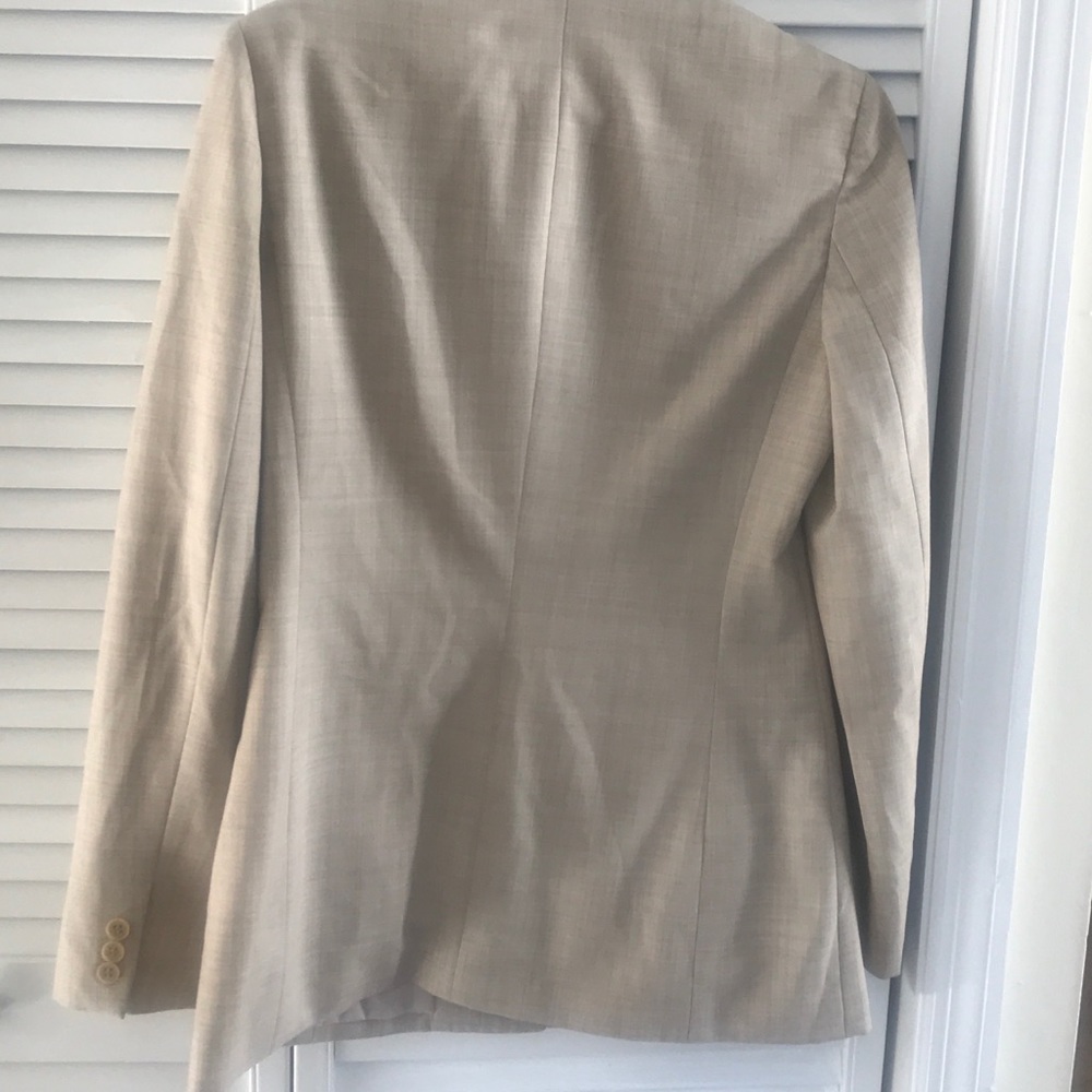 Blazer - Picture 2 of 3